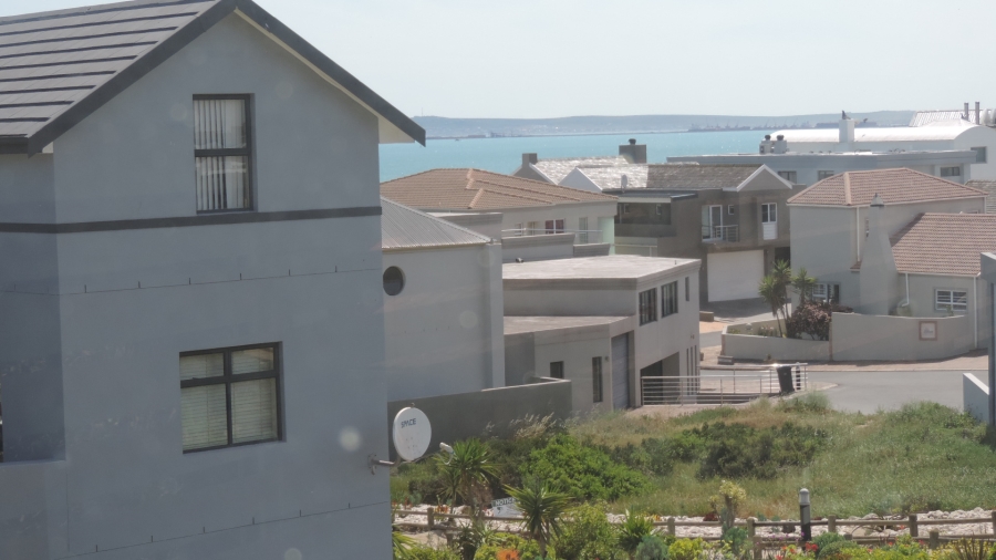 3 Bedroom Property for Sale in Calypso Beach Western Cape